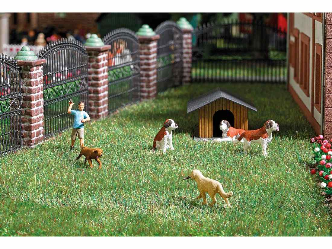 HO-Figures-retriever-game-with-dogs-Busch-7896_b_0.jpg