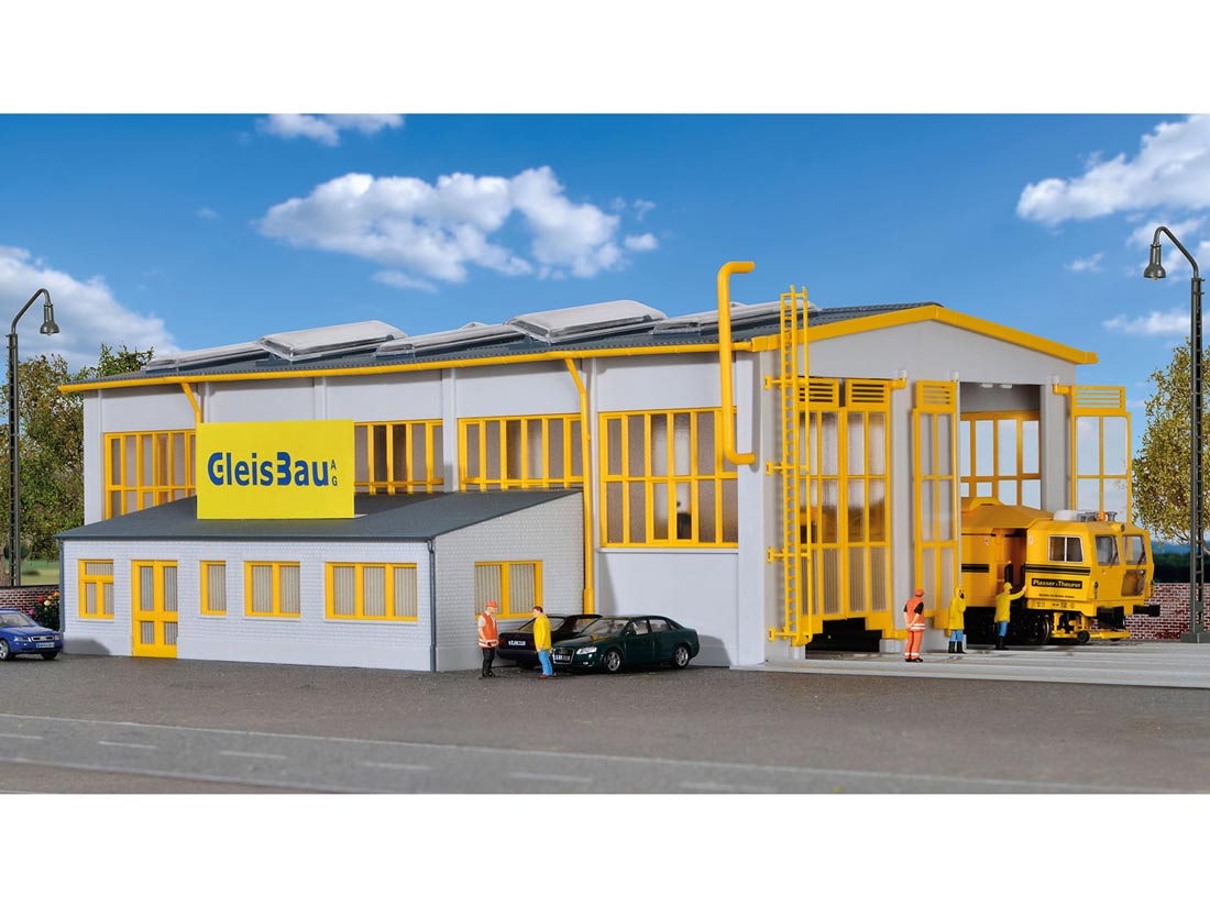HO-Maintenance-hall-track-building-Kibri-39324_b_0.jpg