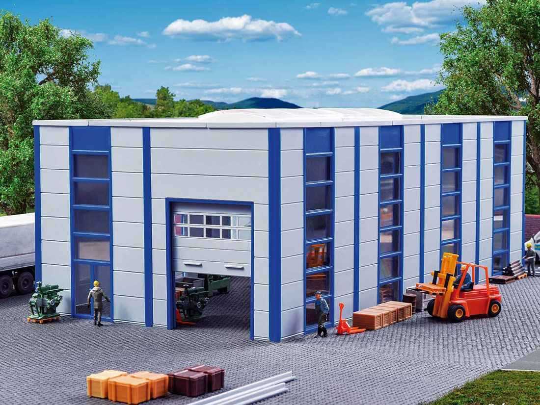 HO-Modern-warehouse-industrial-hall-Kibri-39250_b_0.jpg