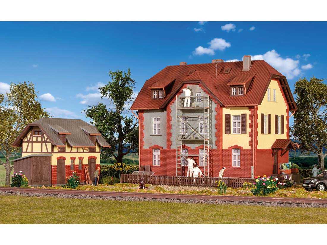 HO-Railway-house-Kibri-39315_b_0.jpg