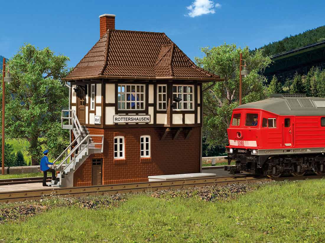 HO-Rottershausen-signal-box-Kibri-39486_b_0.jpg