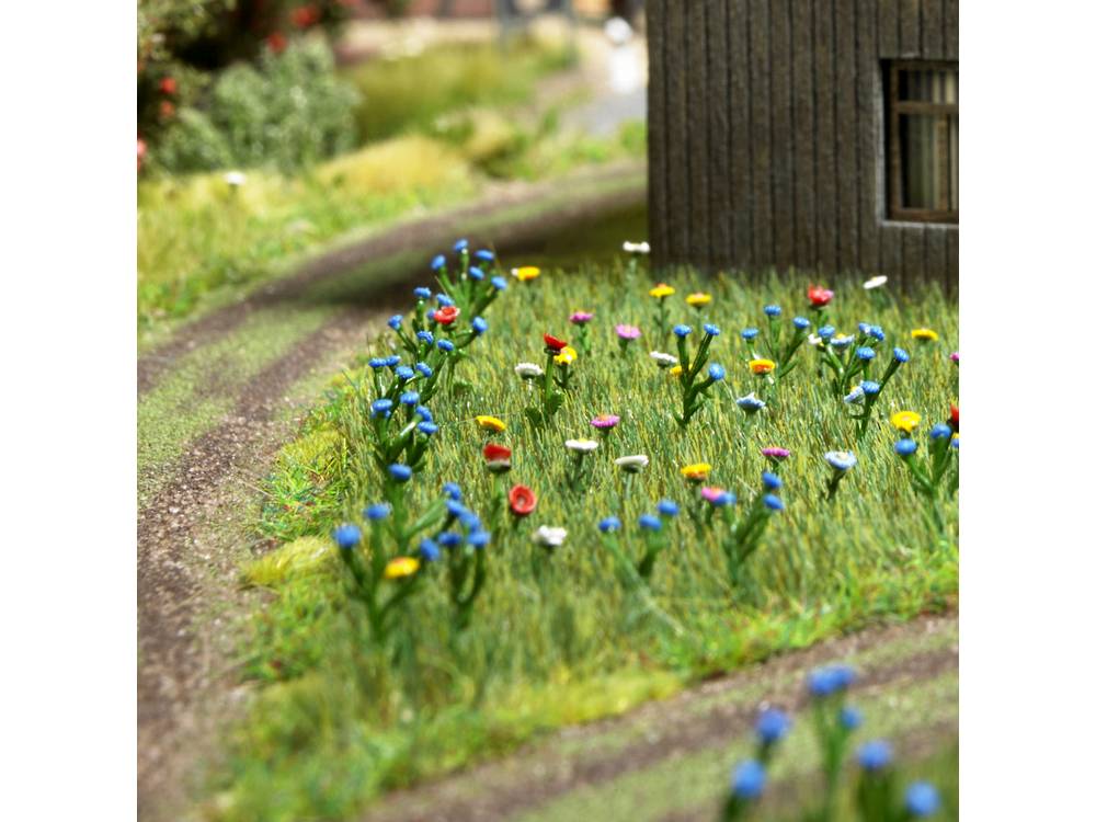 HO-Summer-Meadow-Busch-1271_b_0.jpg