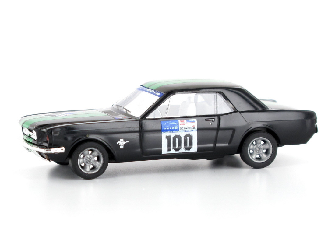 HO-car-Ford-Mustang-Historische-Tourenwagen-Trophy-100-Busch-47556_b_0.jpg