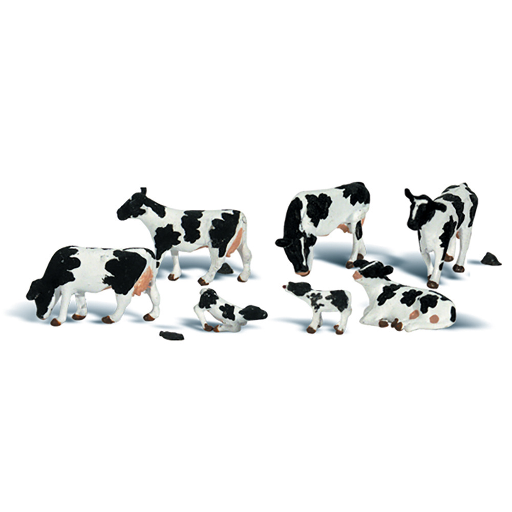 HO-figures-Holstein-Cows-Woodland-A1863_b_0.jpg
