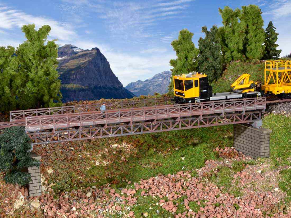 HO-half-timbered-Stahlbruecke-single-track-Kibri-39707_b_0.jpg