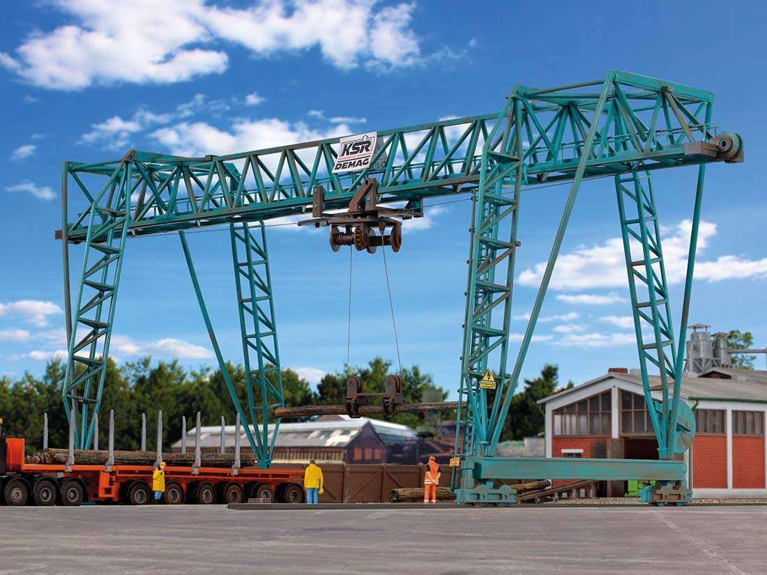HO-overload-crane-to-the-sawmill-Kibri-38543_b_0.jpg